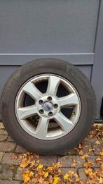 Set van vier Volvo XC70 winterbanden op velg 215/65/R16 H, Auto-onderdelen, Banden en Velgen, Ophalen, 16 inch, Winterbanden, Band(en)