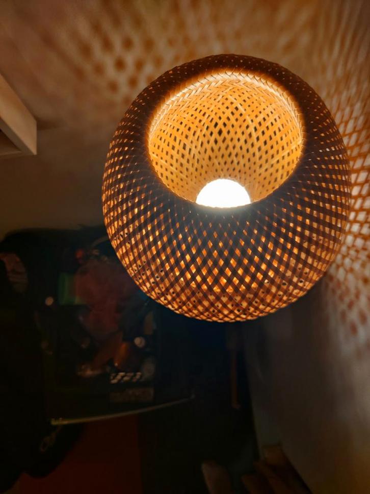 Mooie rieten staande lamp, Huis en Inrichting, Lampen | Vloerlampen, Gebruikt, 150 tot 200 cm, Overige materialen, Ophalen