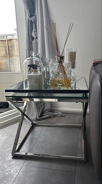 Zilveren bijzettafel- ZO GOED ALS NIEUW beschikbaar voor biedingen