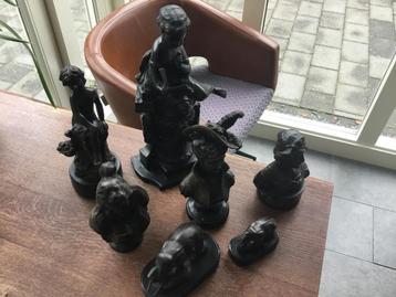 Diverse beeldjes brons/metaal beschikbaar voor biedingen