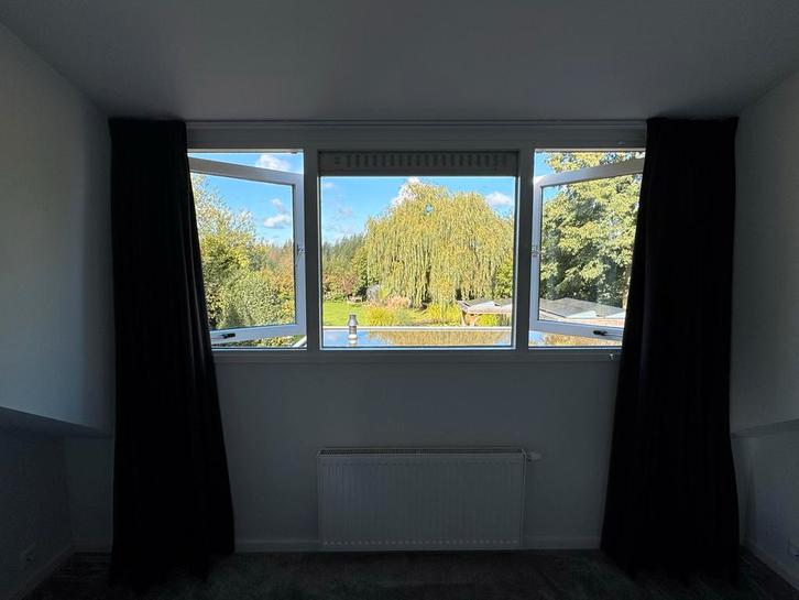 Zwarte Verduisterende Gordijnen, Huis en Inrichting, Stoffering | Gordijnen en Lamellen, Gebruikt, 200 cm of meer, 200 cm of meer