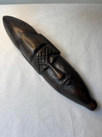 Vintage Hand-Carved African Mask - dark wood beschikbaar voor biedingen