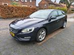 Volvo V60 D6 Twin Engine 288pk Geartronic AWD Plug In Hybrid, Auto's, Automaat, 1800 kg, Blauw, Vierwielaandrijving
