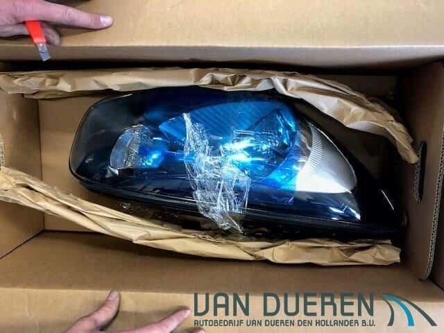 Kia Picanto Rechtsvoor koplamp 92102-1Y021, Auto-onderdelen, Verlichting, Kia, Nieuw, Ophalen of Verzenden