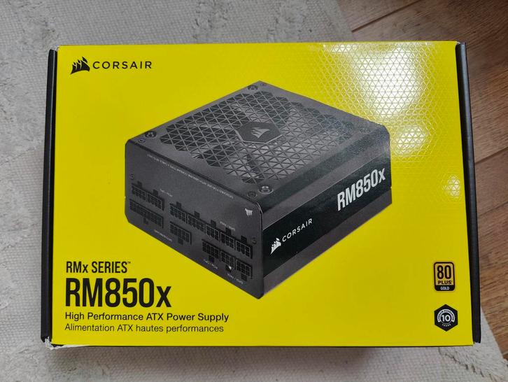 Corsair RM850x Voeding met mogelijk defect, Computers en Software, Interne voedingen, Gebruikt, Ophalen of Verzenden
