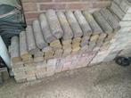 Oude betonnen paaltjes / randafwerking, Ophalen of Verzenden, Gebruikt, Beton