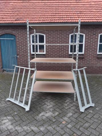 Stelling Combi store overtoom/manutan/buislegbord/rekken  beschikbaar voor biedingen