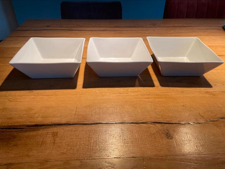 3 Schalen, Porselein, Pillivuyt, zo goed als nieuw, Huis en Inrichting, Keuken | Keukenbenodigdheden, Zo goed als nieuw, Ophalen
