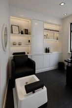 New salon in Amsterdam-Zuid, Nagels lakken