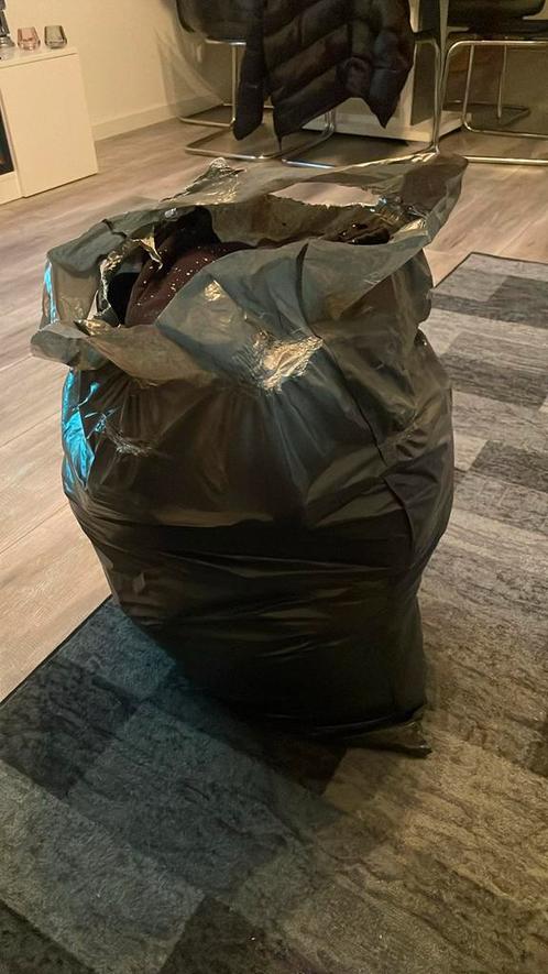 Grote vuilniszak met mannenkleding. (Merk inbegrepen), Kleding | Heren, Grote Maten, Gedragen, Overige typen, Overige kleuren