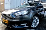 Ford Focus Wagon 1.0 Titanium 6-BAK ECC/PDC V&A/LMV-17/NAVI, Te koop, Zilver of Grijs, Benzine, Gebruikt