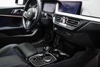 BMW 1-serie M135i xDrive Executive | PANORAMADAK | LIFE COCK, Auto's, BMW, 1998 cc, 15 km/l, 4 cilinders, Met garantie (alle)