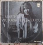 Single Liesbeth List - Victoria / Terug bij jou., Nederlandstalig, Gebruikt, Ophalen of Verzenden, 7 inch