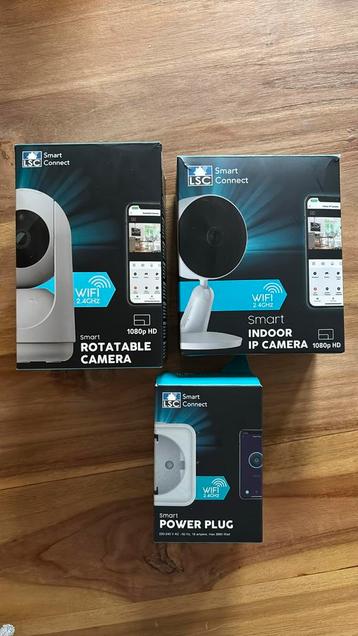 Camera’s + smart powerplug beschikbaar voor biedingen