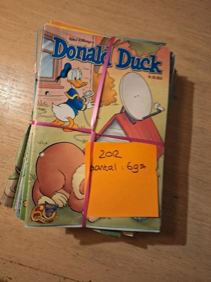 69 Donald Duck strips uit 2012, Boeken, Stripboeken, Gelezen, Meerdere stripboeken, Ophalen of Verzenden
