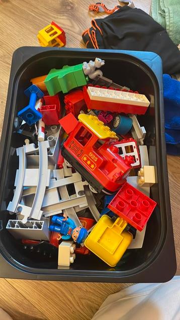 Duplo treinset en uitbreiding beschikbaar voor biedingen
