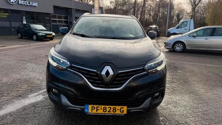 Renault Kadjar 1.2 TCE 2017 Zwart Apk Airco Navi Pdc Nap, Auto's, Renault, Bedrijf, Kadjar, Benzine, B, SUV of Terreinwagen, Handgeschakeld