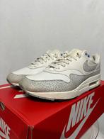 ALS NIEUW! Maat 41 - Nike Air Max 1 '87 Safari Summit White, Overige kleuren, Verzenden, Nike, Nike
