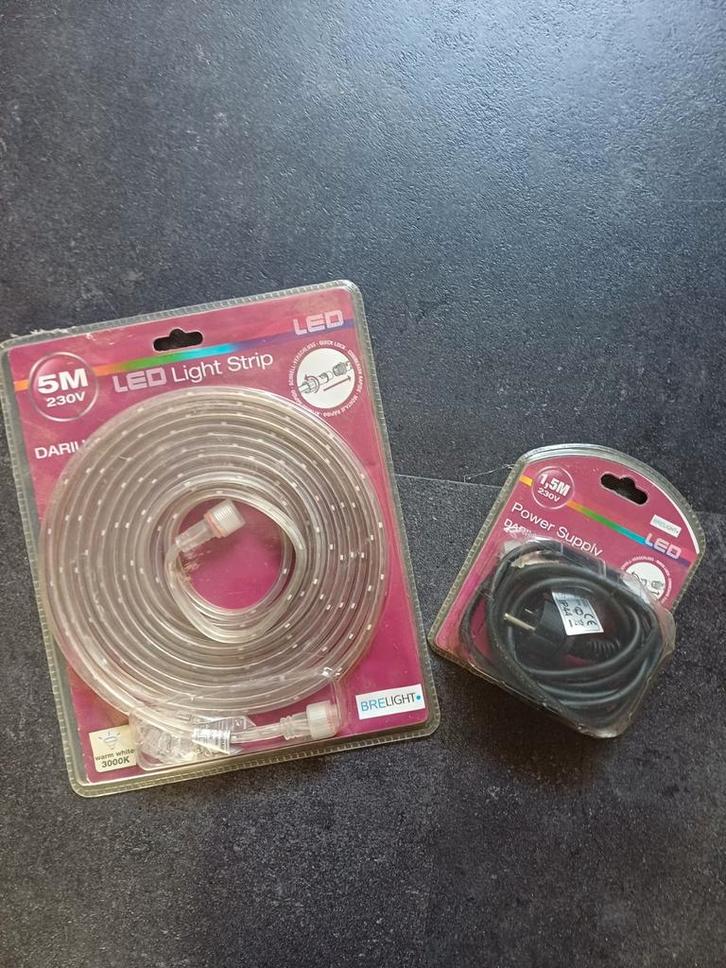 LED Strip + Voeding - Nieuw in verpakking!, Huis en Inrichting, Lampen | Hanglampen, Nieuw, Minder dan 50 cm, Kunststof, Ophalen