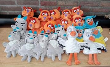 20 handpoppen fabeltjes krant  beschikbaar voor biedingen