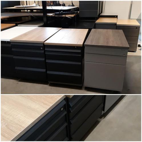Ladeblokken, Huis en Inrichting, Bureaus, Gebruikt, Bureau, Ophalen