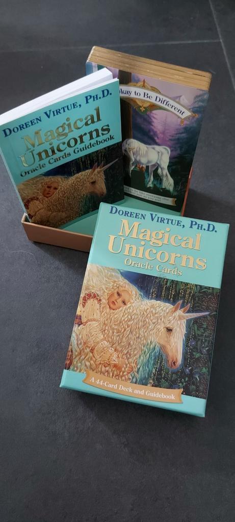 Doreen Virtue - Magical Unicorns orakel kaarten, Boeken, Esoterie en Spiritualiteit, Zo goed als nieuw, Overige typen, Tarot of Kaarten leggen