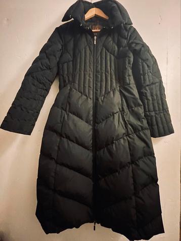 Moncler down coat long - lange donzen jas beschikbaar voor biedingen