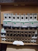 Nieuwe installatie automaten , 30 stuks. koopje, groepenkast, Ophalen, Nieuw