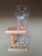 NIEUW Pauwel Kwak Belgian beer glass with wooden stand 0.3 L, Ophalen of Verzenden, Nieuw, Glas of Glazen, Overige merken