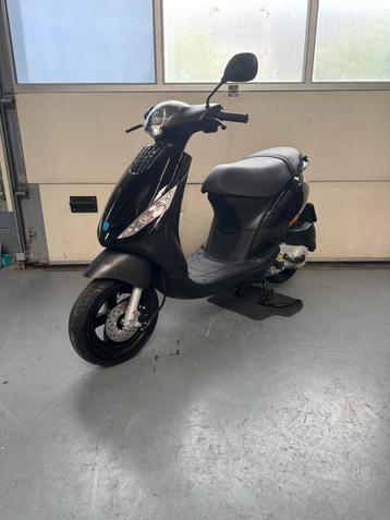 Piaggio Zip 2000 50cc 4t beschikbaar voor biedingen