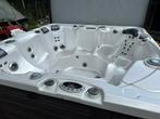 Komt binnen, Caldera Utopia Elation. 7 persoons jacuzzi, Ophalen, Nieuw, Pomp
