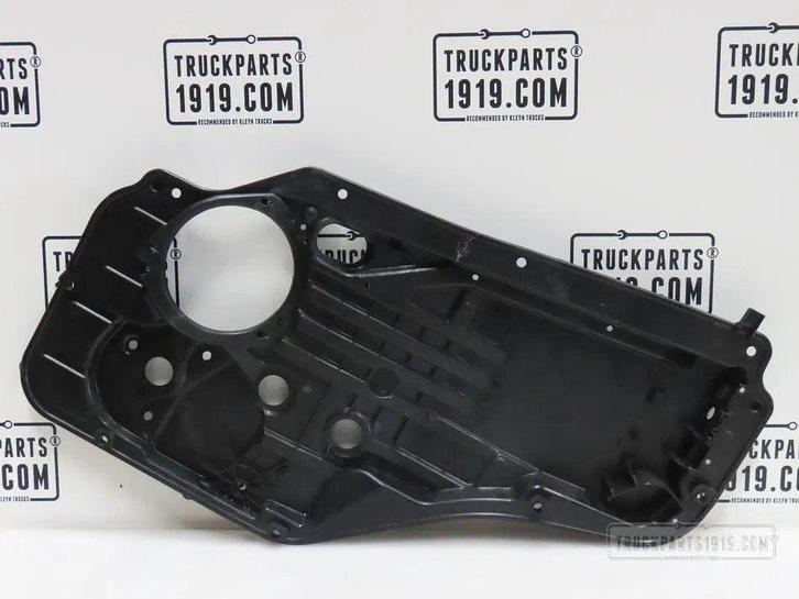 Scania Body & Chassis Parts Montage paneel raam Re. Scania, Auto-onderdelen, Vrachtwagen-onderdelen, Scania, Carrosserie en Plaatwerk