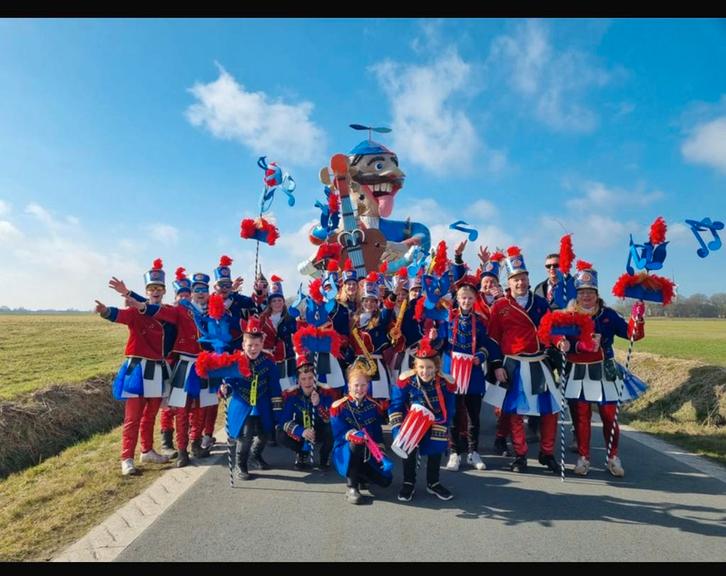 Loopgroep Carnaval thema Muziek, Kleding | Heren, Carnavalskleding en Feestkleding, Gedragen, Kleding, Carnaval, Overige maten