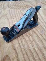 Stanley blokschaaf, Ophalen