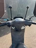 Piaggio Zip SP 2016 – Black on Black + helm & 2 schermen, Fietsen en Brommers, Scooters | Piaggio, Ophalen, Zo goed als nieuw