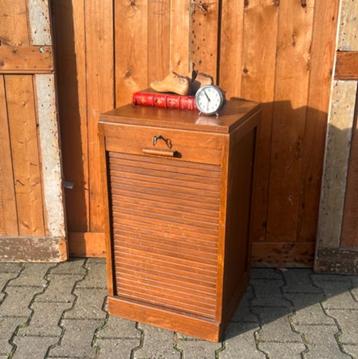 Roldeur kast archiefkast hout origineel 43 x 40,5 x 75 cm beschikbaar voor biedingen