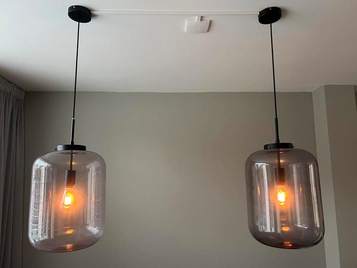 Twee hanglampen te koop, Huis en Inrichting, Lampen | Hanglampen, Zo goed als nieuw, Minder dan 50 cm, Glas, Ophalen