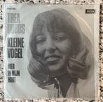 Trea Dobbs - Kleine Vogel (7" Single), Gebruikt, 7 inch, Single, Ophalen of Verzenden