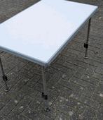 Camping tafel degelijk zgan campingtafel, Caravans en Kamperen, Ophalen, Zo goed als nieuw, Campingtafel