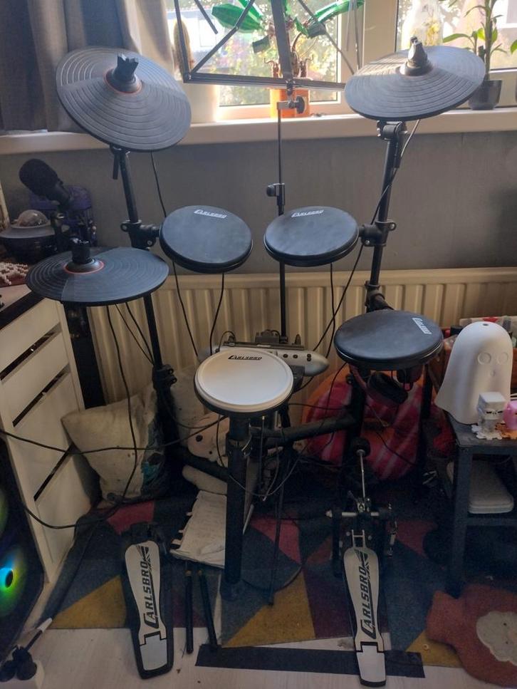Carlsbro cs d130 e drum, Muziek en Instrumenten, Drumstellen en Slagwerk, Zo goed als nieuw, Overige merken, Elektronisch, Ophalen