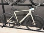 Cube Attain SLX C:62 Di2  slechts 2499, 28 inch, Carbon, 10 tot 15 versnellingen, Heren