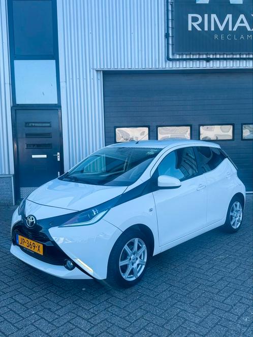 Toyota Aygo 1.0 12V Vvt-i Ddrs 2016 Wit SPORT FULL!!, Auto's, Toyota, Bedrijf, Aygo, Benzine, B, Hatchback, Handgeschakeld, Origineel Nederlands