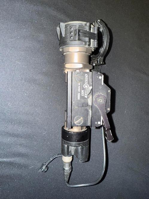 SureFire Millennium met M93 Mount – Tactische Wapenlamp, Sport en Fitness, Schietsport-accessoires, Gebruikt, Ophalen of Verzenden