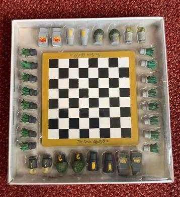 Leuk schaakspel met een groen thema. The Green lifestyle beschikbaar voor biedingen