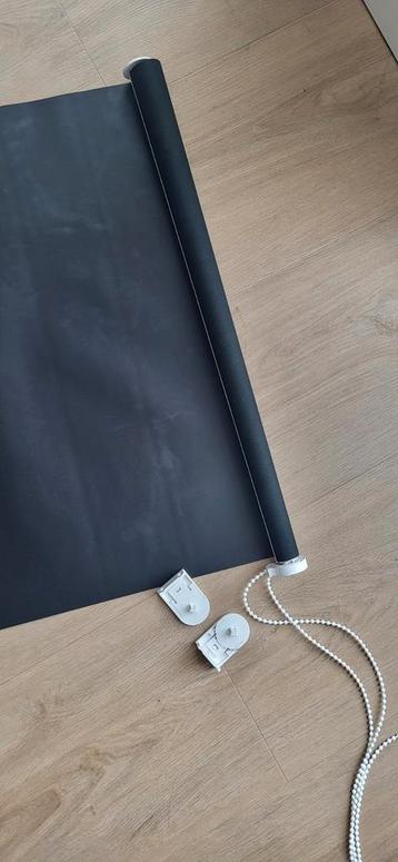Rolgordijn lengte 2.50 cm x breedte 60 cm zwart beschikbaar voor biedingen
