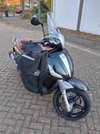 Zeer nette Piaggio beverly 350cc motorscooter a2, Scooter, Particulier, ABS, Minimaal motorrijbewijs A2