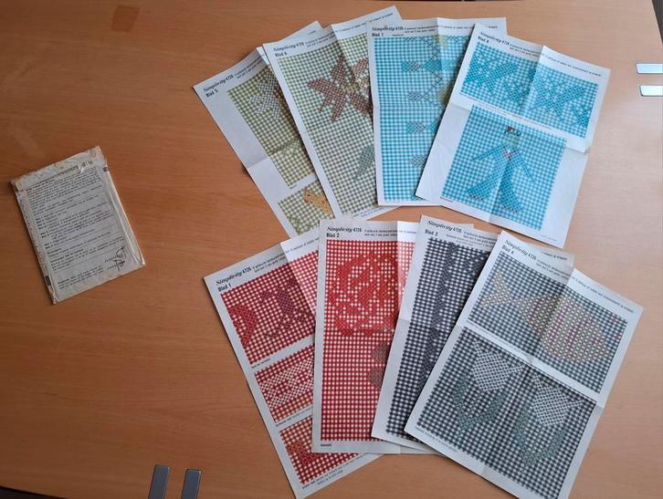Simplicity 4726 Borduurpatronen Brabants Bont, Hobby en Vrije tijd, Kledingpatronen, Gebruikt, Overige merken, Ophalen of Verzenden