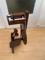 Louët spinnewiel met 3 klossen, Hobby en Vrije tijd, Spinnewielen en Spinnen, Ophalen, Gebruikt, Spinnewiel
