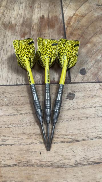 Target bolide 05 22 gram dartpijlen. beschikbaar voor biedingen