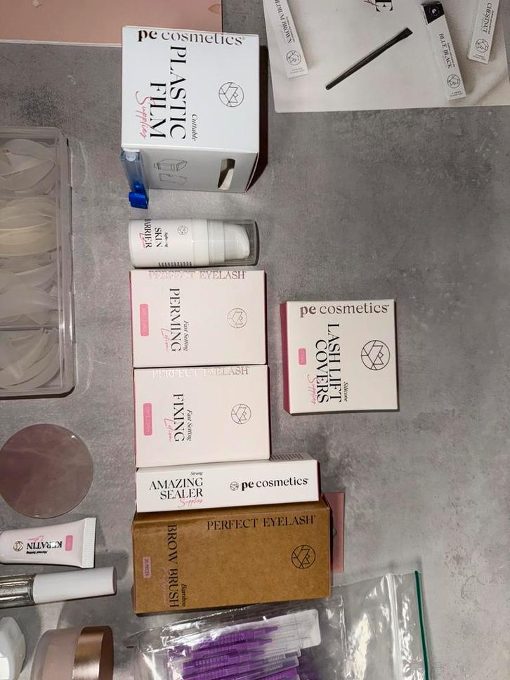 Complete Lash Lift & Brow Lift set – waarde €200 – nieuw, Sieraden, Tassen en Uiterlijk, Uiterlijk | Gezichtsverzorging, Zo goed als nieuw